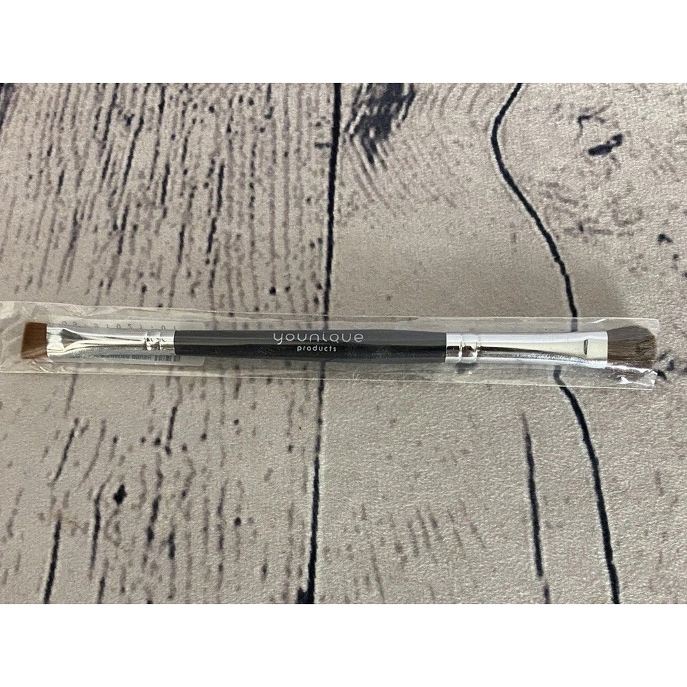 YOUNIQUE‎ LINER/SHADER BRUSH~FULL SIZE MAKEUP/EYESHADOW/LINER BRUSH~DUAL END~
